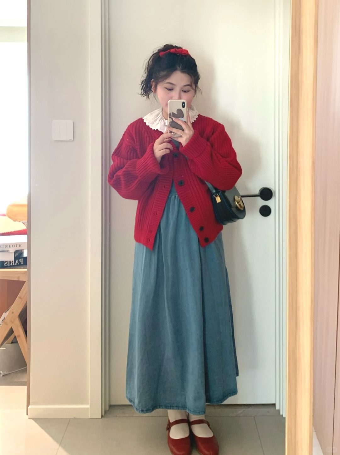 🍎｜红毛衣和牛仔裙 是甜甜的妹了！