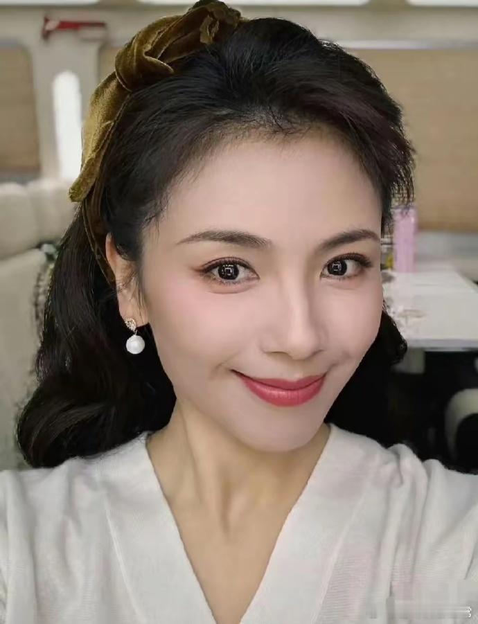 简直是太意外了，从著名影星、超级大美女刘涛晒出的饭菜，感觉年收入几个亿的她，吃的