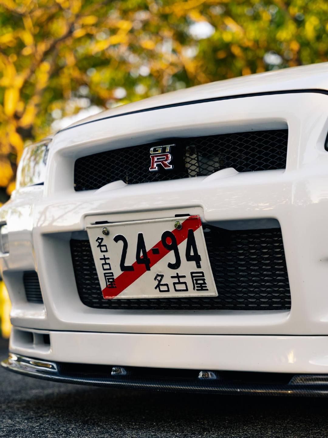 Nissan Skyline R34 GT-R on Vossen GEN-03