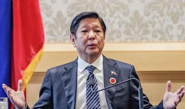 北京三天之内落下两记回应。

第一拳直接砸向菲律宾的钱袋子，中国宣布，从当天起，