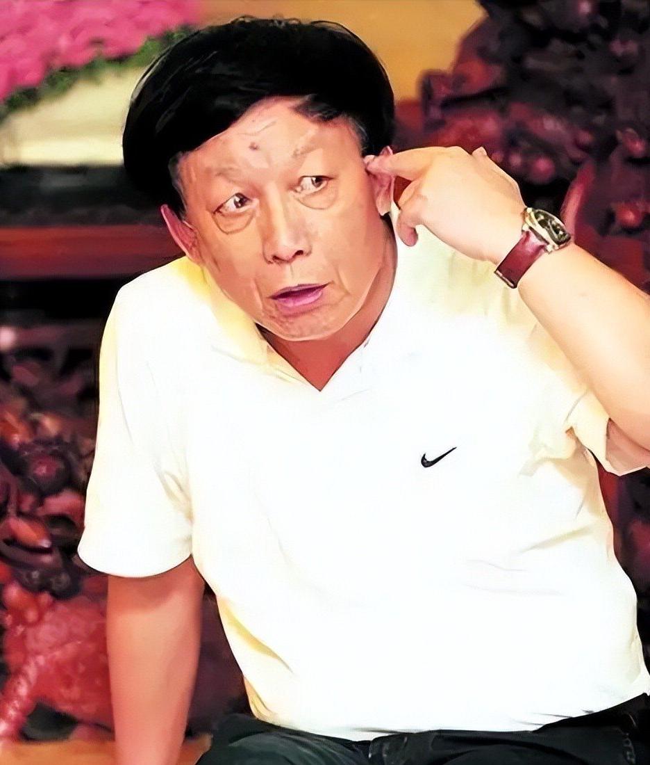 如日中天，这个成语好，但和一位姓易的教授联系在了一起，这位易教授如今已经年近八旬