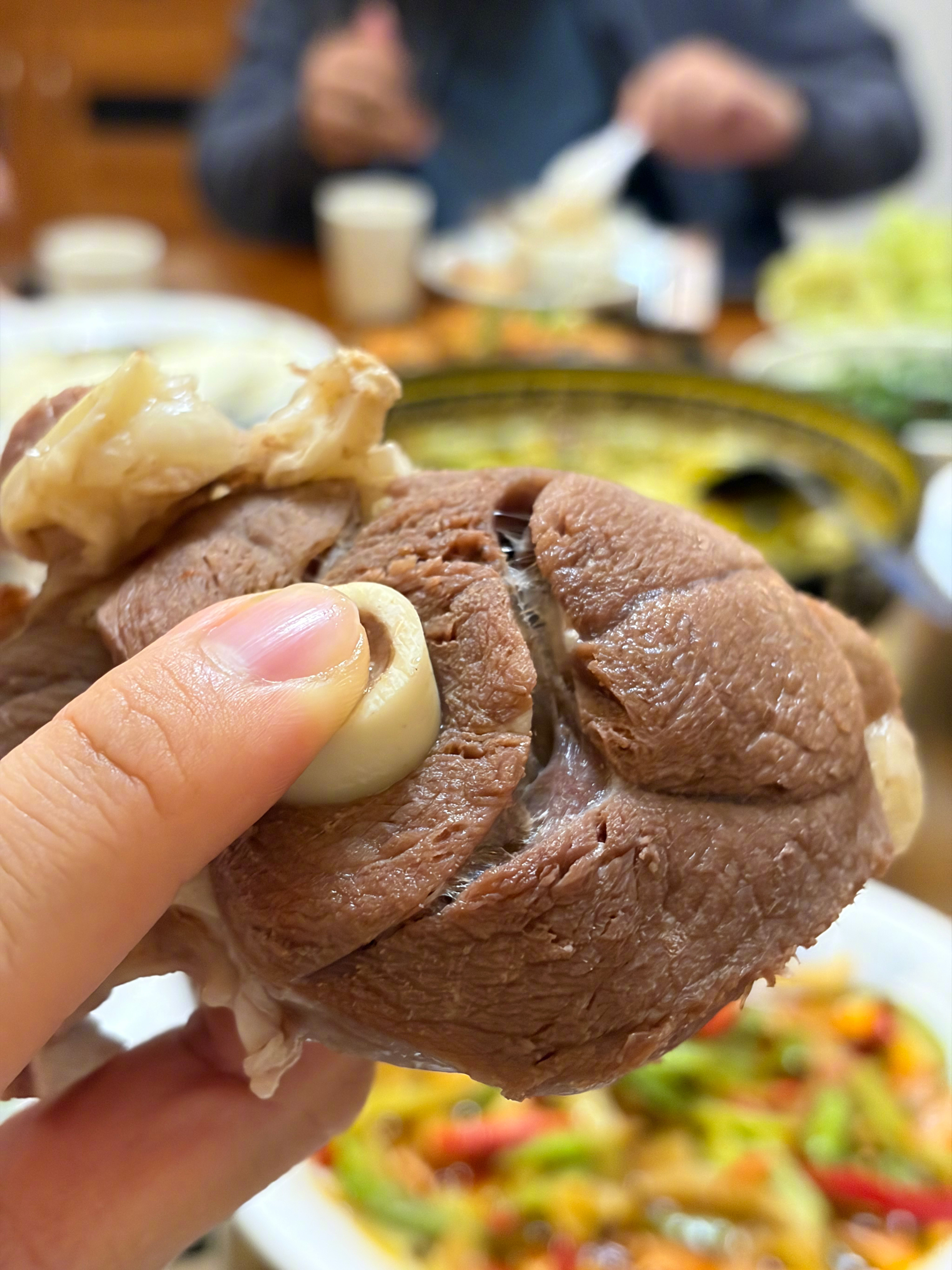 直接拉高了我吃羊肉的上限！肉质鲜嫩，不腻也没有膻味，一口沦陷，太好吃了。  ​​