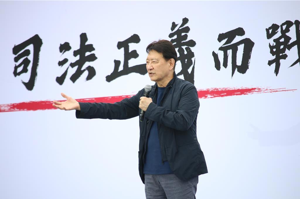 哪里来的自信？赵少康：不会参加725凯道食安集会 怕抢了县市长的风头！
  
岛