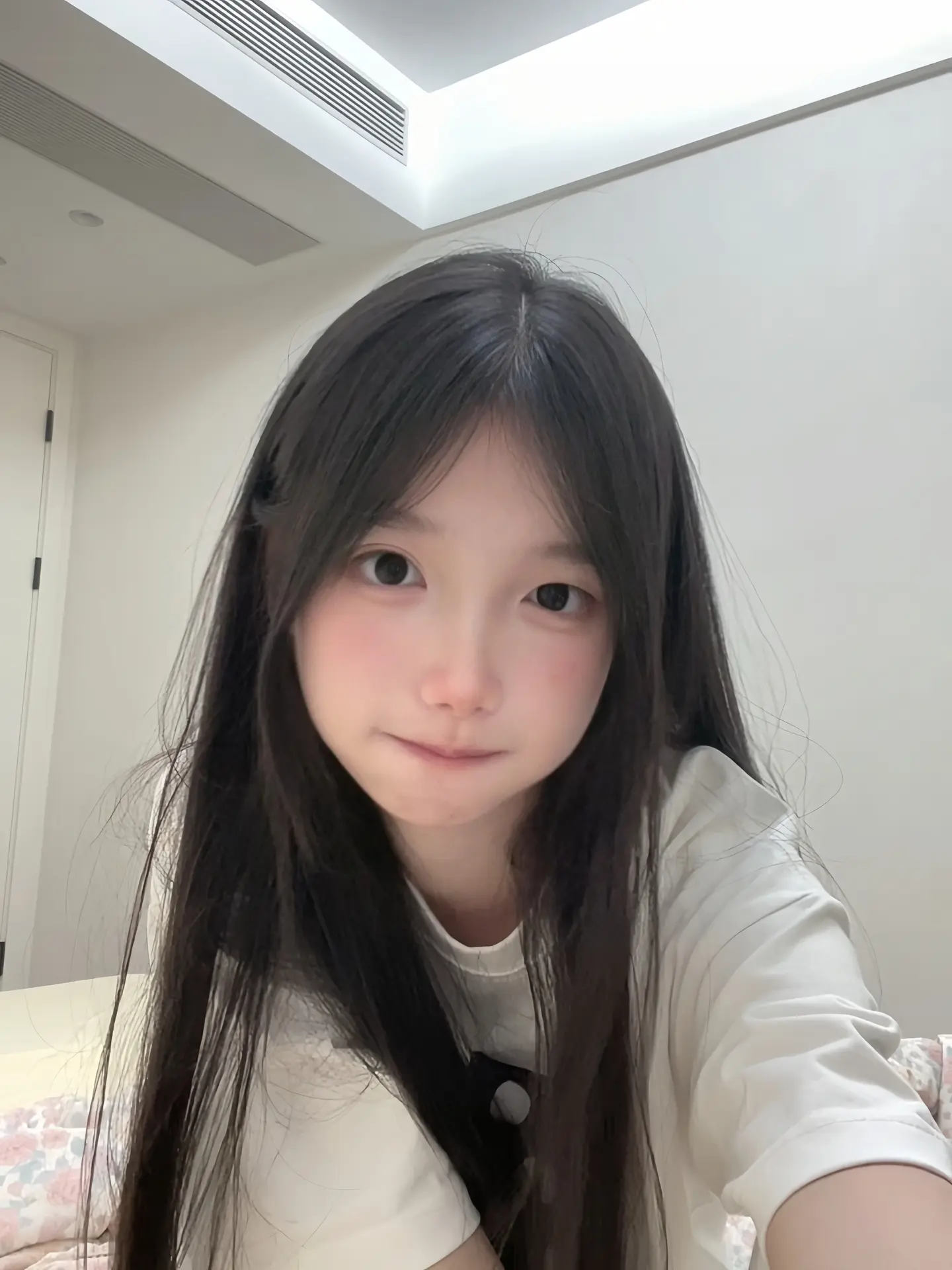 我不仅喜欢恃宠而骄 我还是个很喜欢蹬鼻子上脸的皇帝