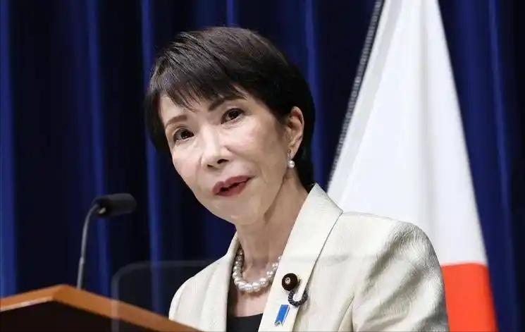 回琉球母港几十海里，3艘日舰闯入台海偏要跑台海里避风？
 
7月11日，超强台风