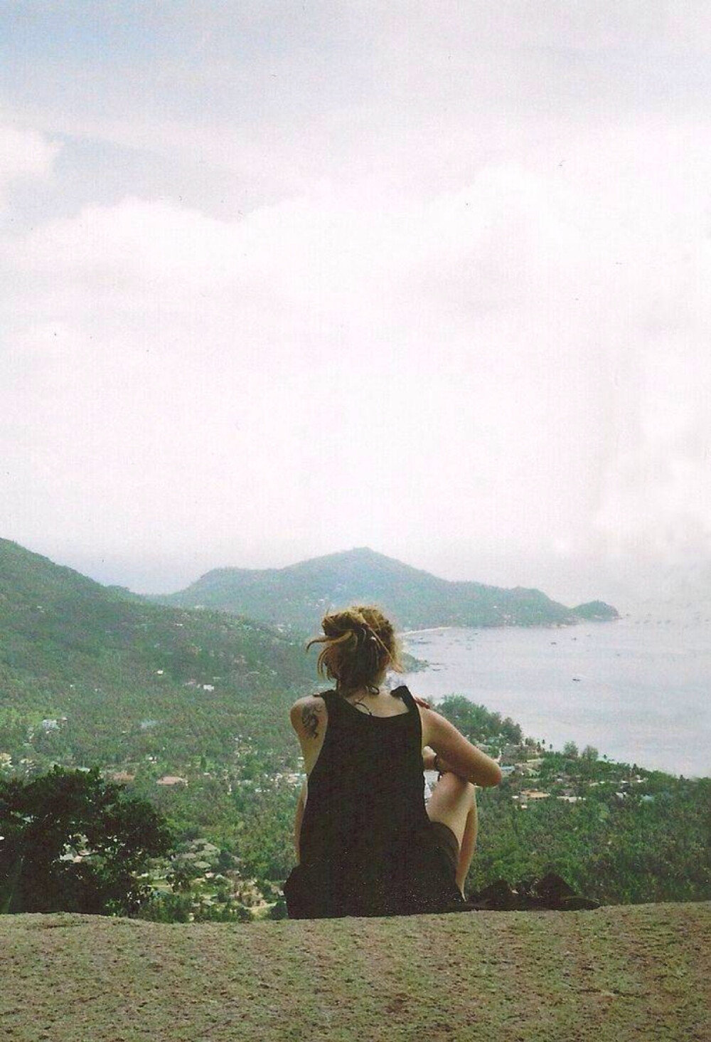 知交零落实是人生常态，能够偶尔话起，而心中仍然温柔，就是好朋友。——三毛 