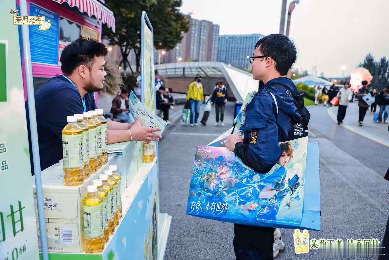人在什么时候是最轻松的一波帅气五杀惊艳全场，对面毫无招架之力，我推掉水晶潇洒离场