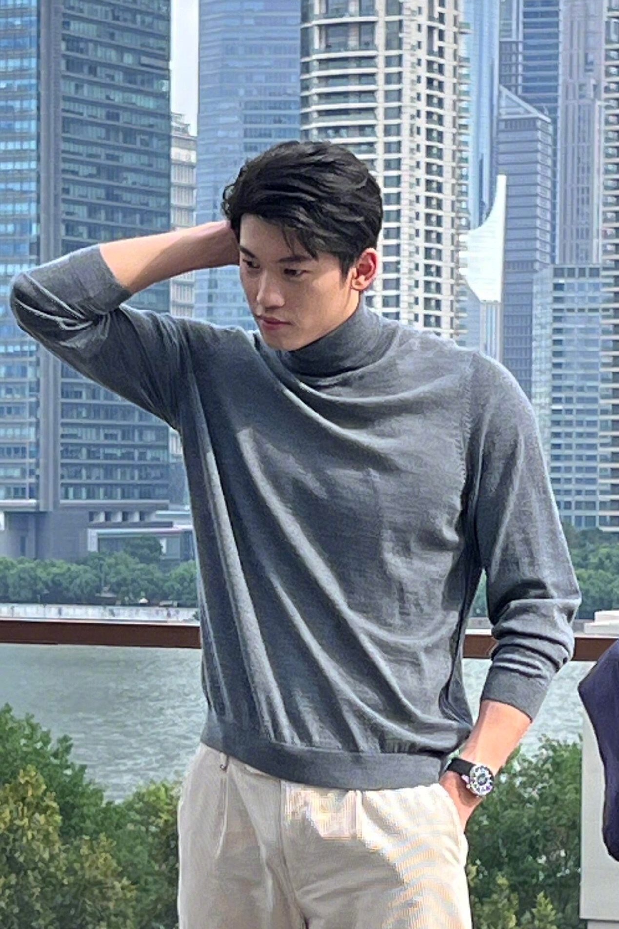 汪顺丨这个身材真的很难不梦[awsl] ​​​