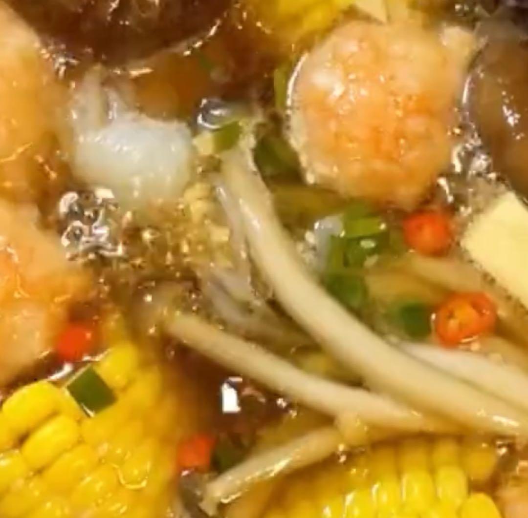 女子断碳水2月确诊糖尿病前期

为了瘦，女子断碳水2个月，一查竟成糖尿病前期！