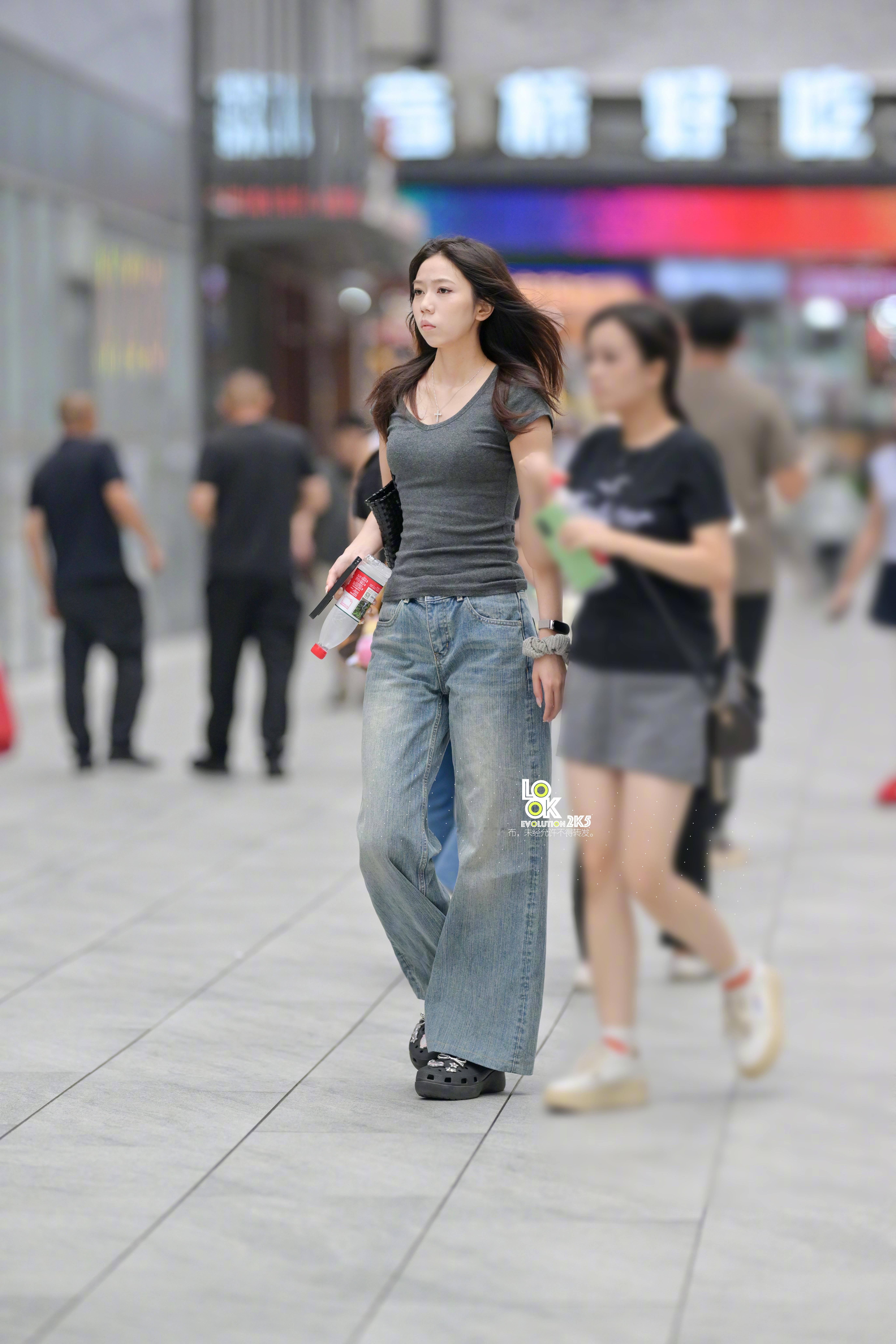 各位今年穿弯刀裤了吗？ ​​​