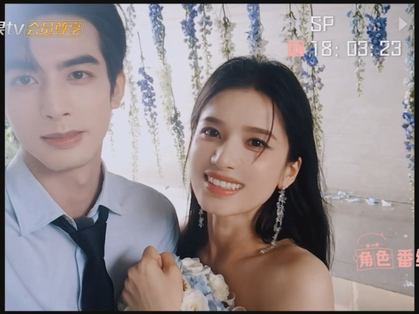 好奇妙的2.5次元。。。。 