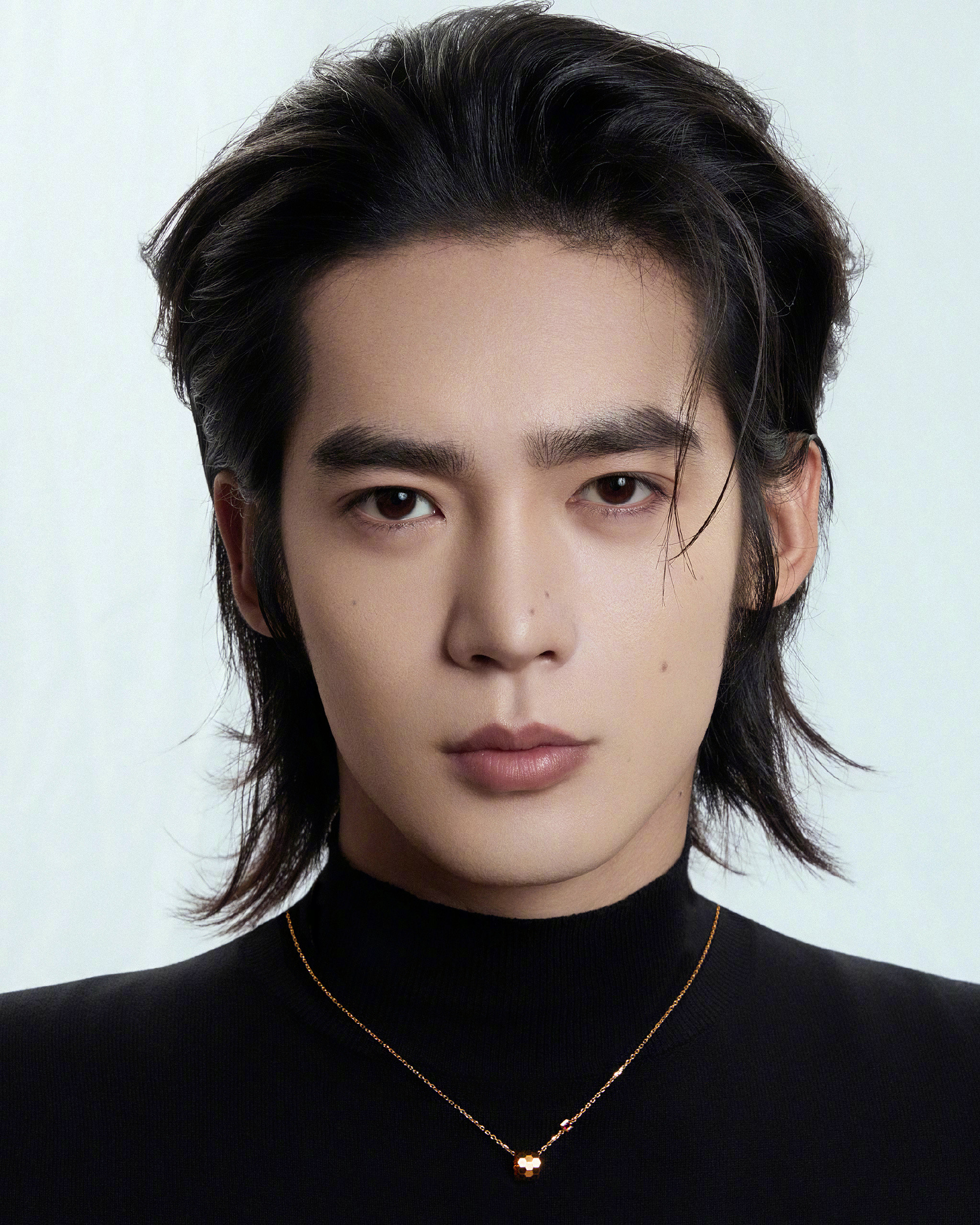 于适 in CHAUMET 💎🐝  佩戴Bee de Chaumet中国区新