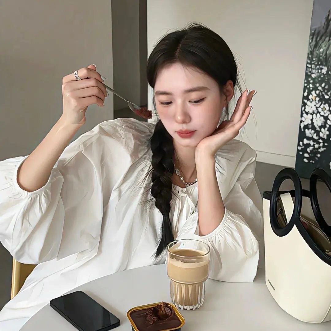 𝐲𝐞𝐞𝐞.ᐟ.ᐟ🛵总有人要当废物的，那为什么不能是我呢输在起点总比输在