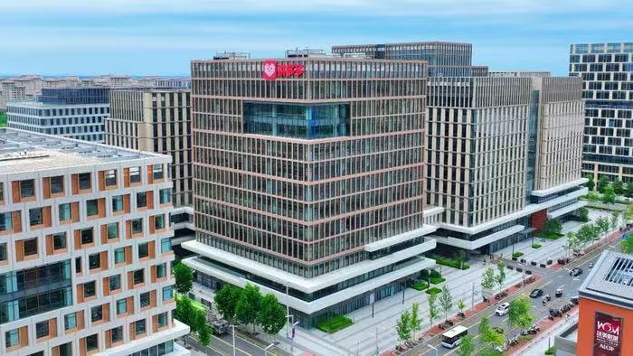 【拼多多雄安公司员工规模突破2000人】 在新办公楼投入使用后，拼多多雄安公司的