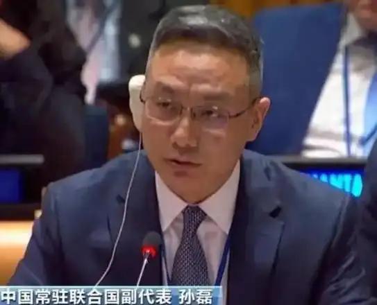 六个国家在联合国点名中国，想要压制，中国没惯着，直接掀桌子了！

这场发生在联合