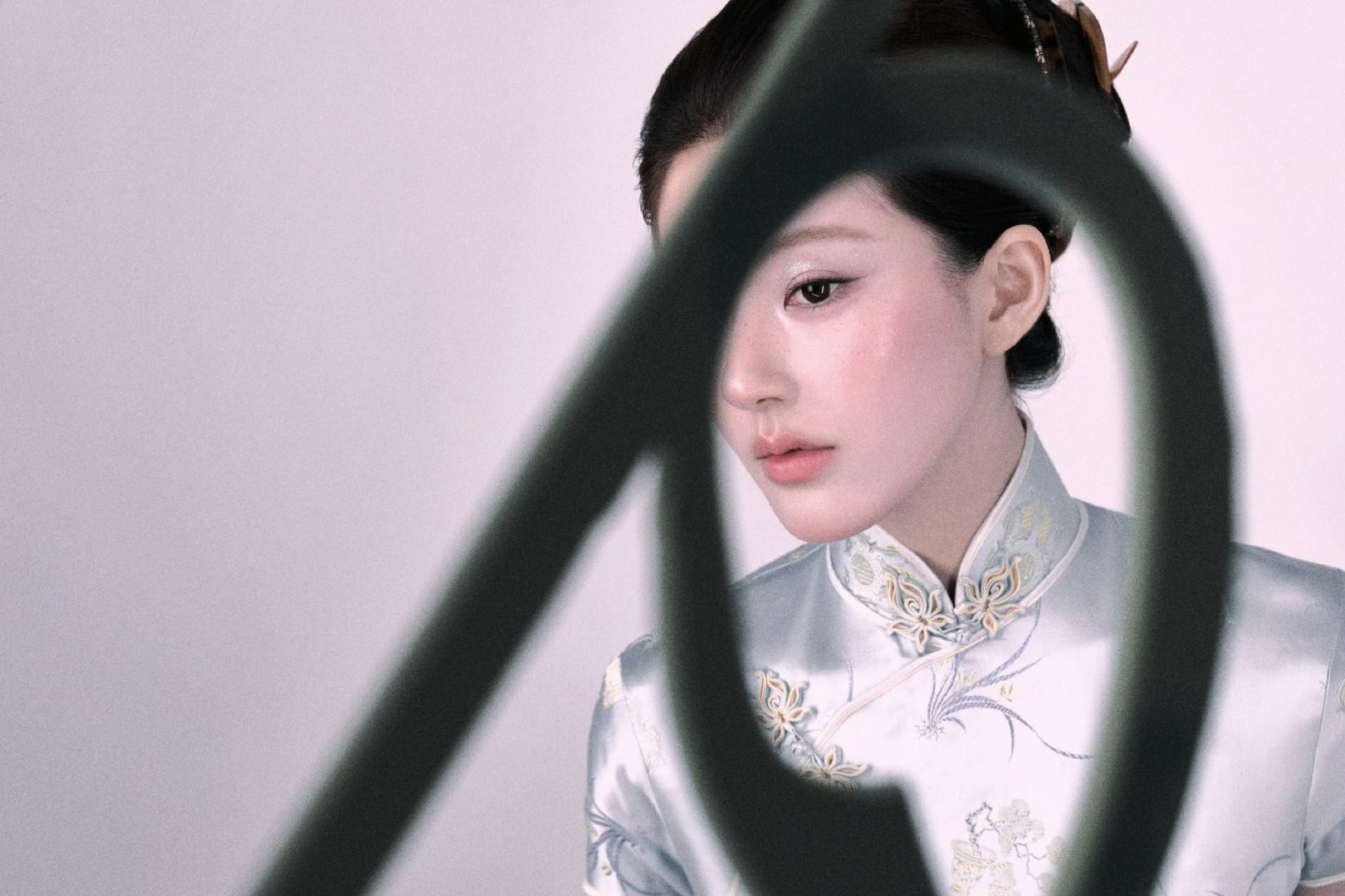 赵露思[超话]  zls赵露思许我耀眼 zls赵露思许妍 幸好幸福填满了时间的缝
