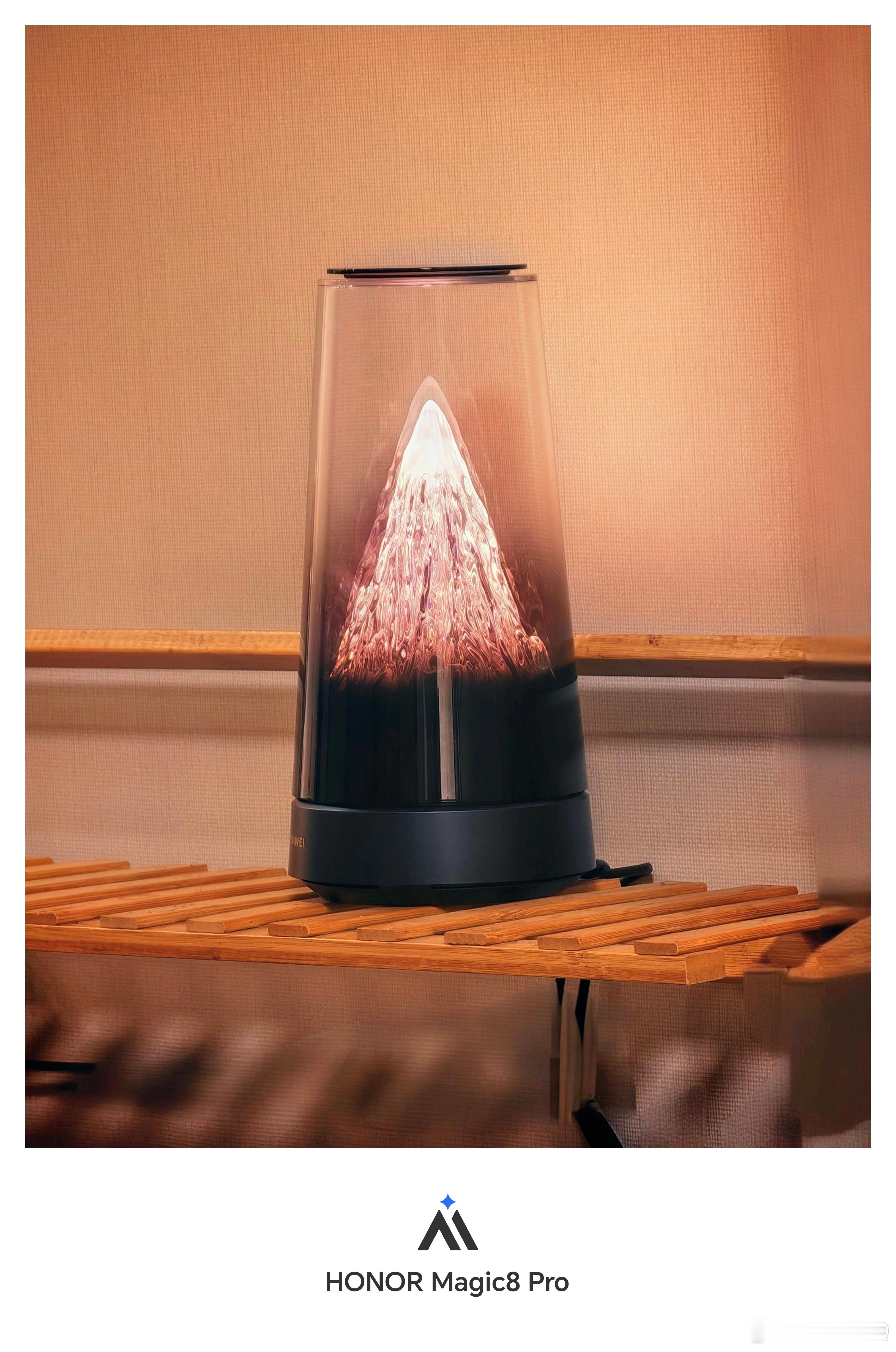 今天来工作室，发现我的日照金山一直是雪山🏔️难道它还有白天和夜晚的不同区分？？