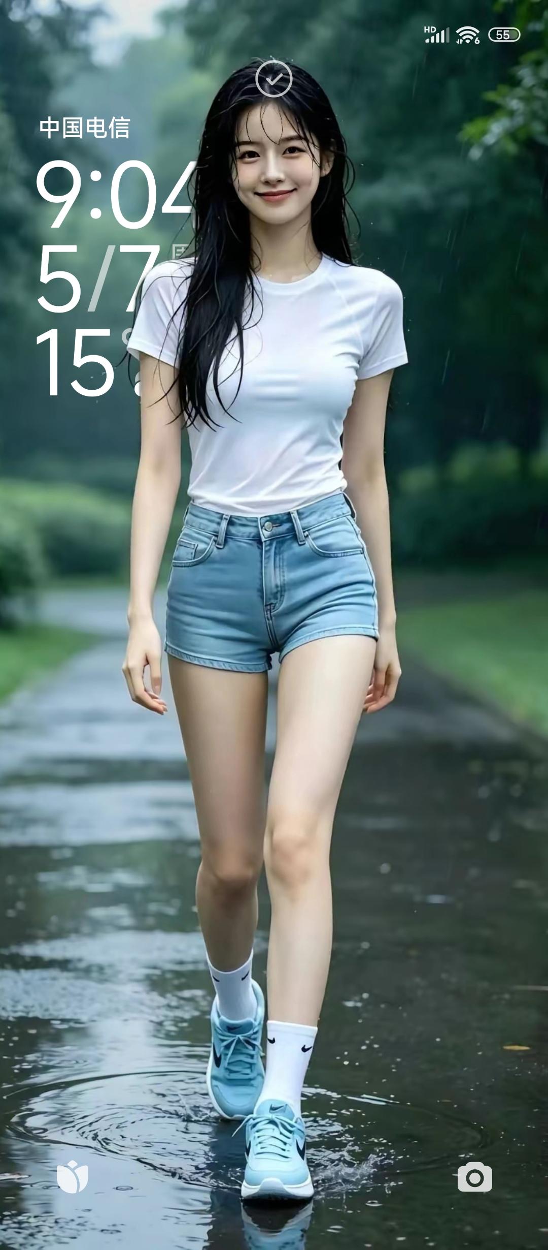 雨中漫步，清新穿搭，元气满满的一天！🌧️👗👟