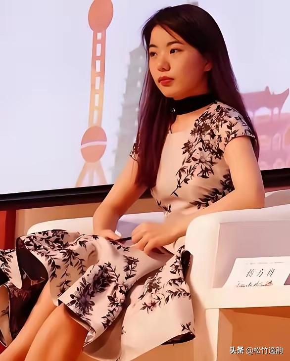 蒋方舟这个人，完全经不起扒。
7月13日晚间，中国人民大学针对蒋方舟硕士学位论文