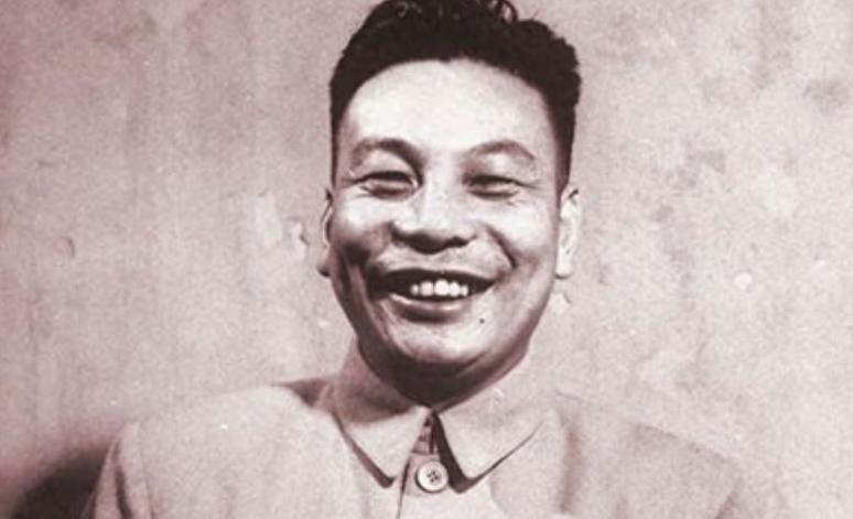 蒋介石为锻炼儿子特意安排蒋经国赴江西任职，蒋经国却因练兵成绩斐然声名鹊起
193