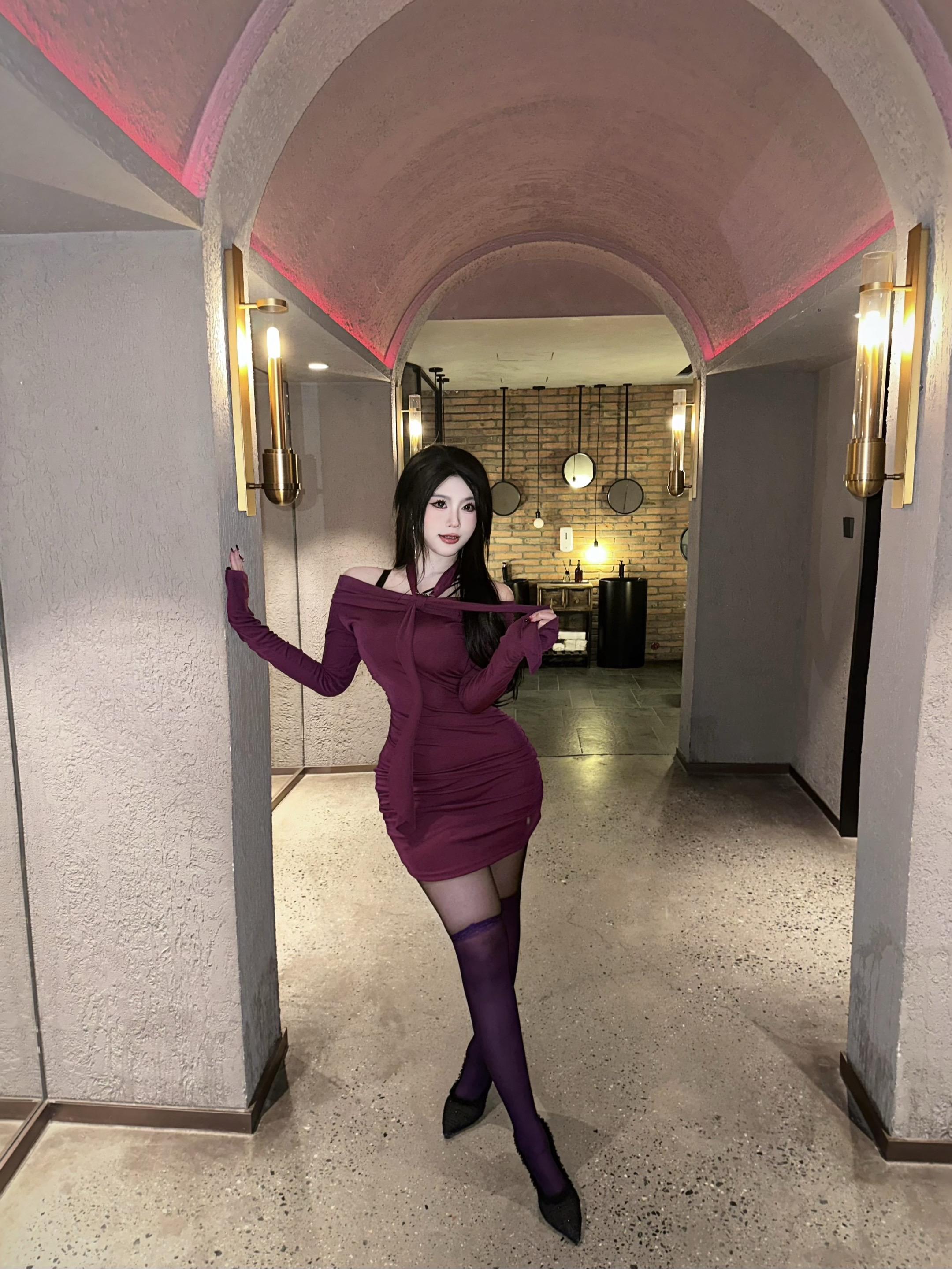 别打听我是什么人了，我是你主人。