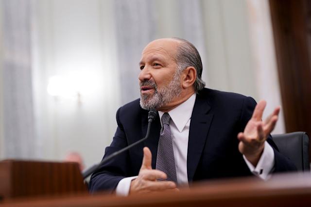 美国商务部长卢特尼克主动同意就与爱泼斯坦关系接受国会问询。他称期待出席听证会，“