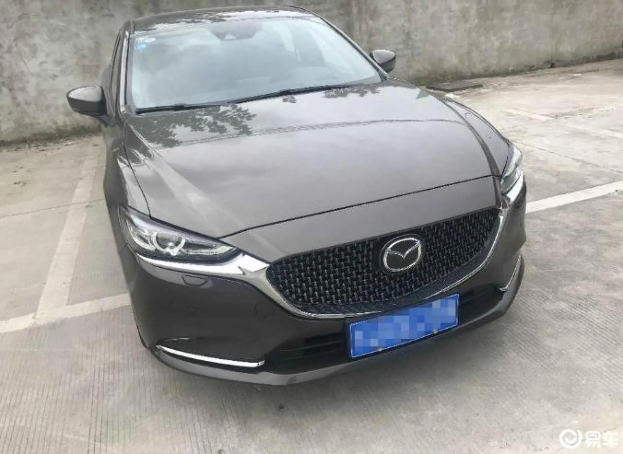 【车主：座椅是真皮的材质，坐着比织物的舒服】
阿特兹2020款2.5L蓝天至尊版