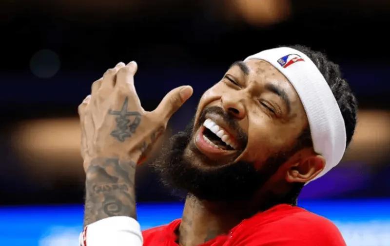 11月27日讯 NBA杯，猛龙97-95战胜步行者，豪取9连胜。本场比赛，猛龙球
