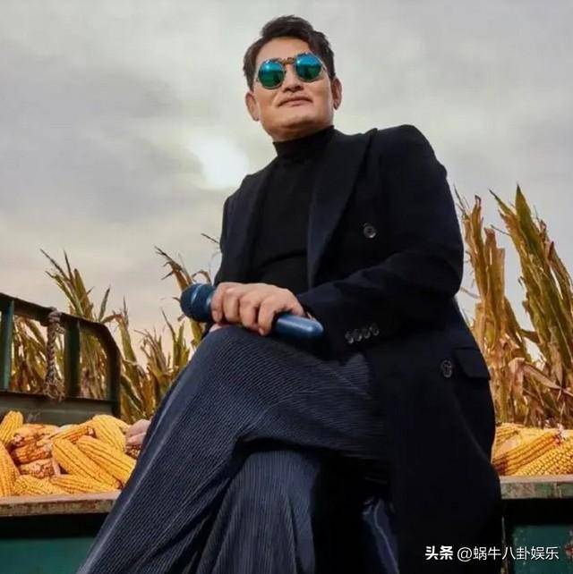 朱之文到底算不算明星？答案其实很清晰！
 
关于大衣哥朱之文算不算明星，网上一直