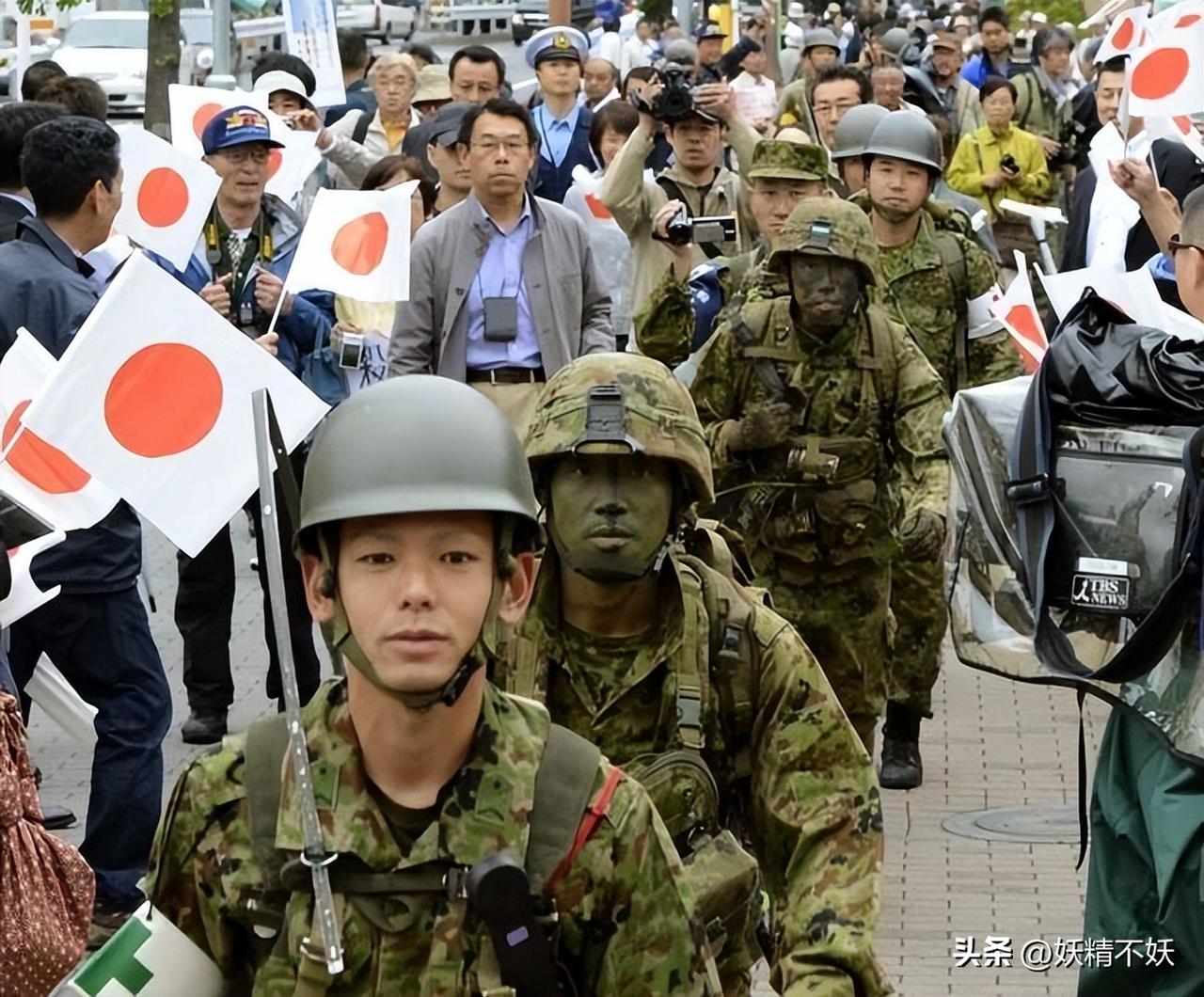 日本现役自卫官村田见大持刀强闯中国大使馆，为什么没被击毙？

我问了豆包
它回答