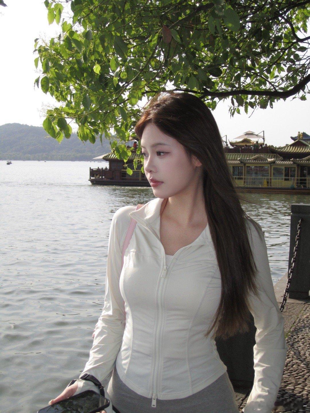 天天开心 ​​​