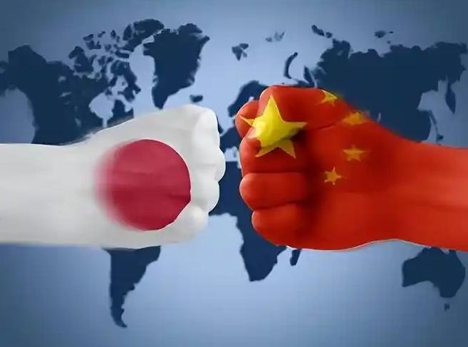 一位日本华人发话：“现在中国若再战日本，撑不了14年”。其实不是中国“能撑多久”