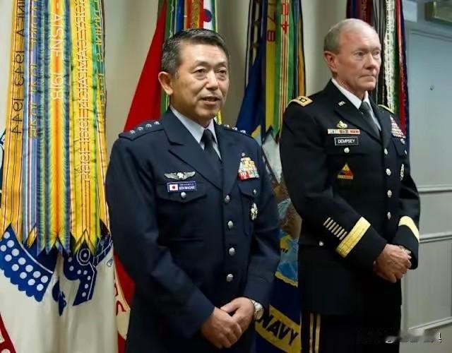 中国制裁日本前“军头”！

日本自卫队前首领岩崎茂日前被中国制裁了，原因是涉及“