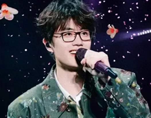 许嵩又被传隐婚，这次连“伴手礼三万块”都编出来了