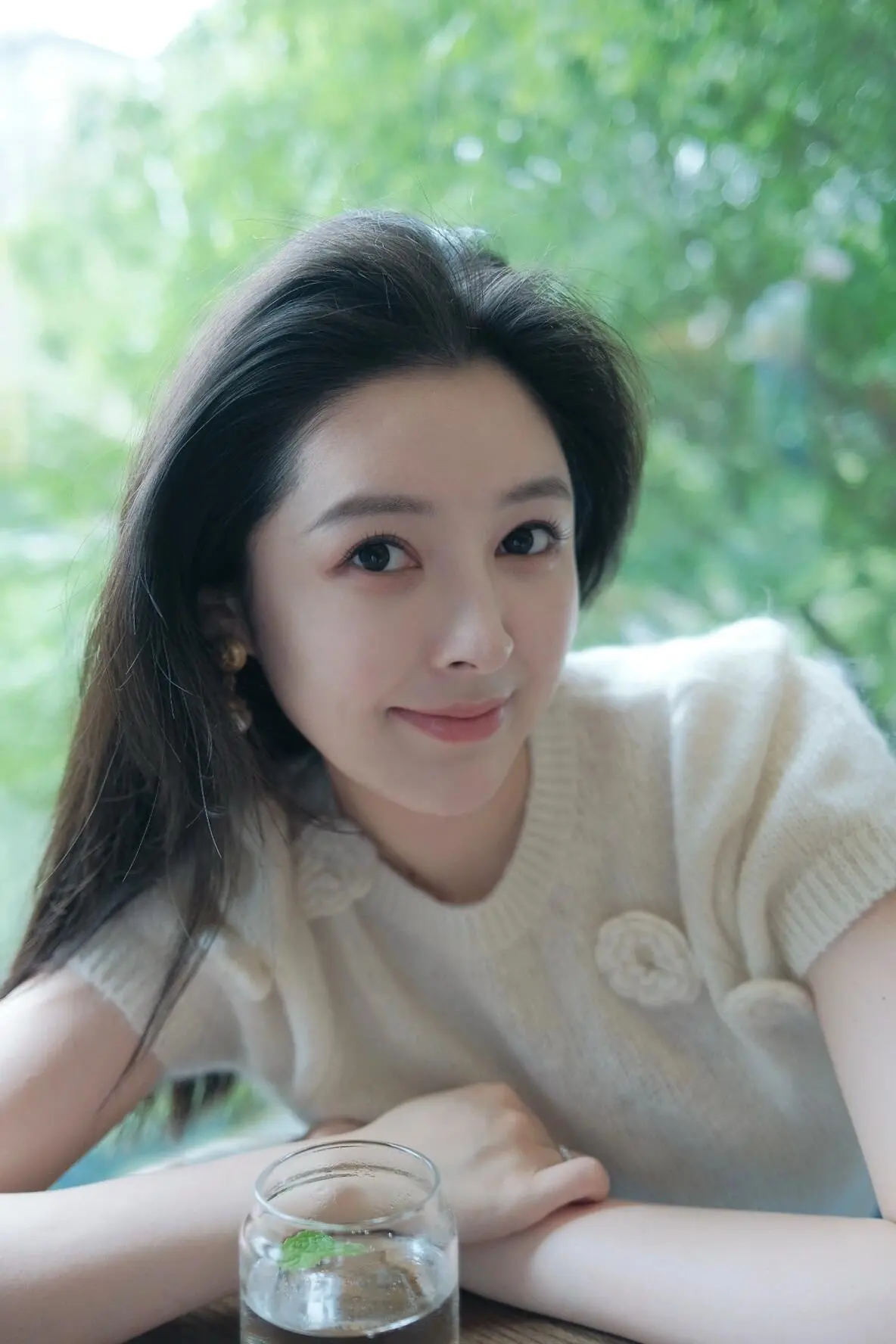 如果你过的好就什么都不要晒，藏是最保险的方式。如果你过得不好，什么不要...