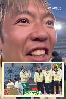 一语双关，“这杯太轻”，张稀哲这句话暗示北京国安今年志在联赛冠军。
作为队长，张