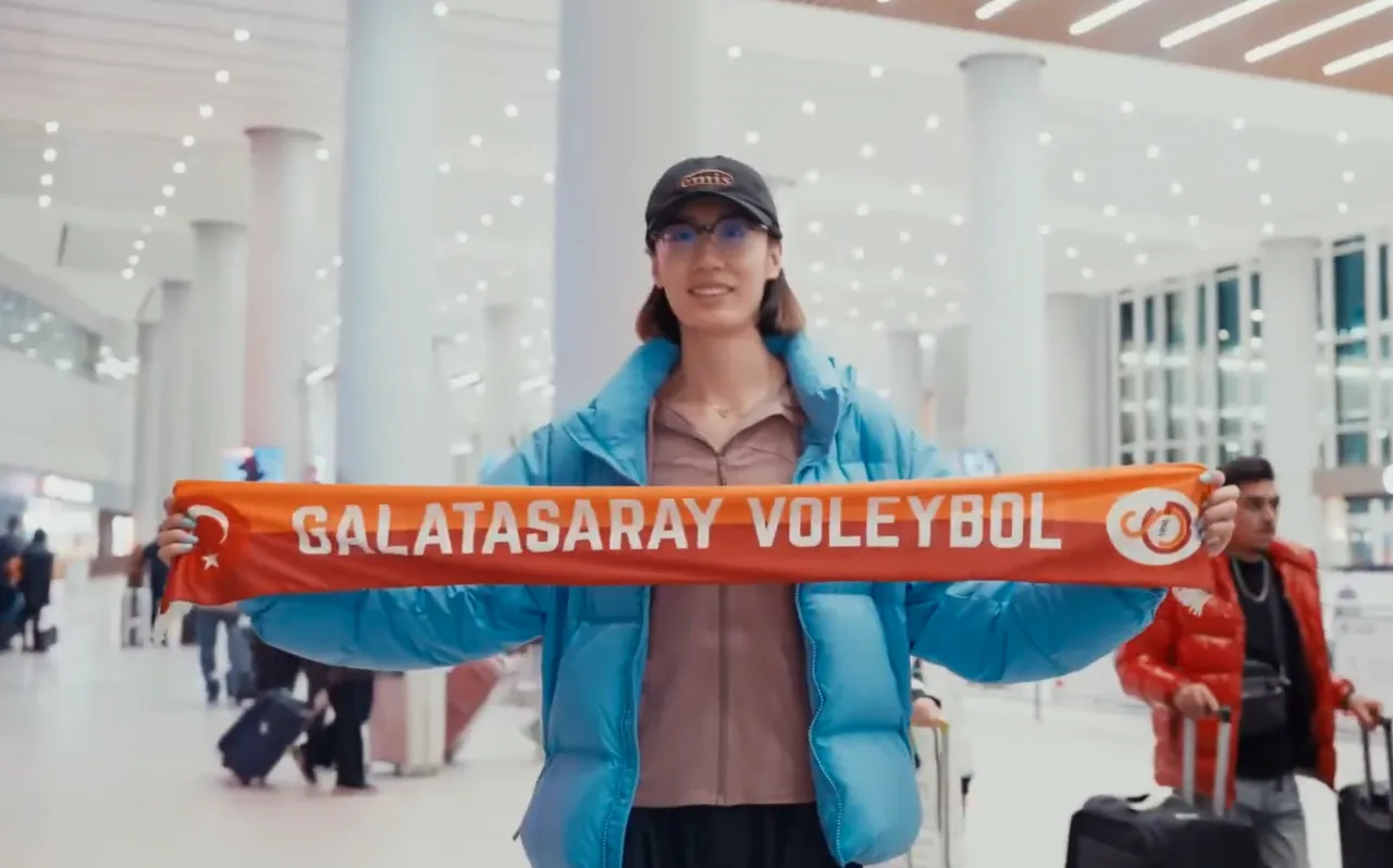 王媛媛来了！加拉塔萨雷7外援全部到位，期待她和纳兹的化学反应，也期待她和邦加尔次