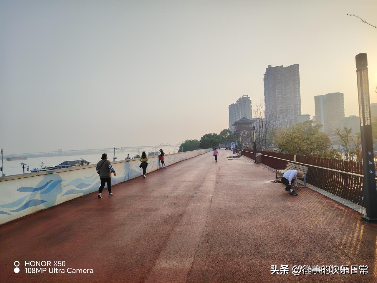 如何看待日本民众呼吁向中国道歉向中国道歉是应该的