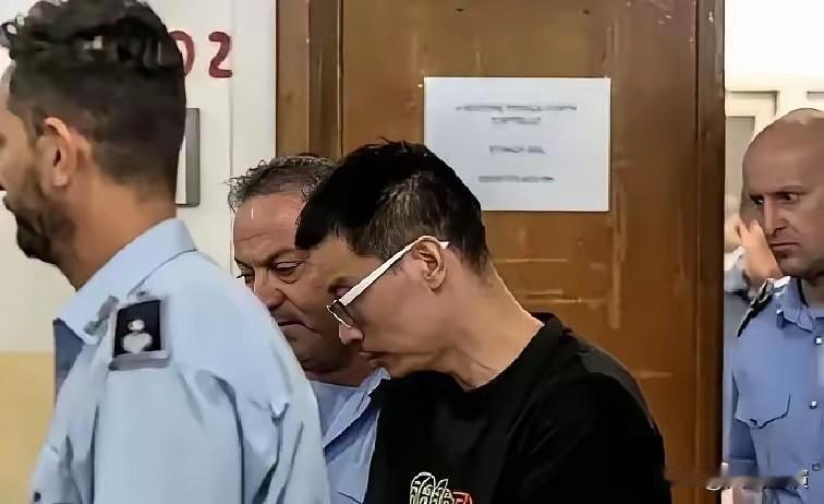 徐泽伟被引渡到美国，再无转圜余地

这件事已经定了局，再也没有回头的机会。
很多