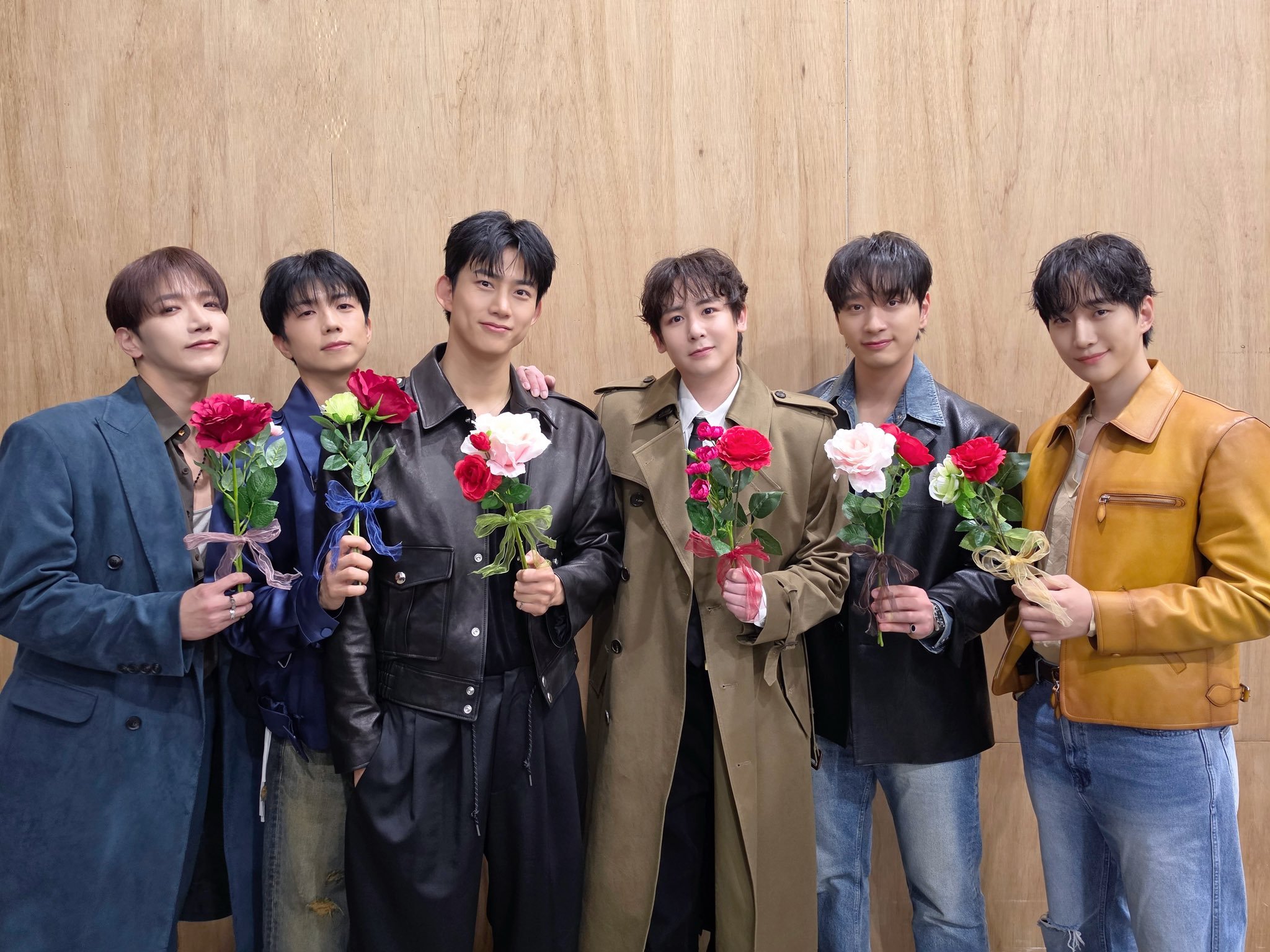 2PM 260525日X:✦ 𝟤ᴘᴍ ᴊᴀᴘᴀɴ ᴅᴇʙᴜᴛ 𝟣𝟧ᴛʜ ᴀ