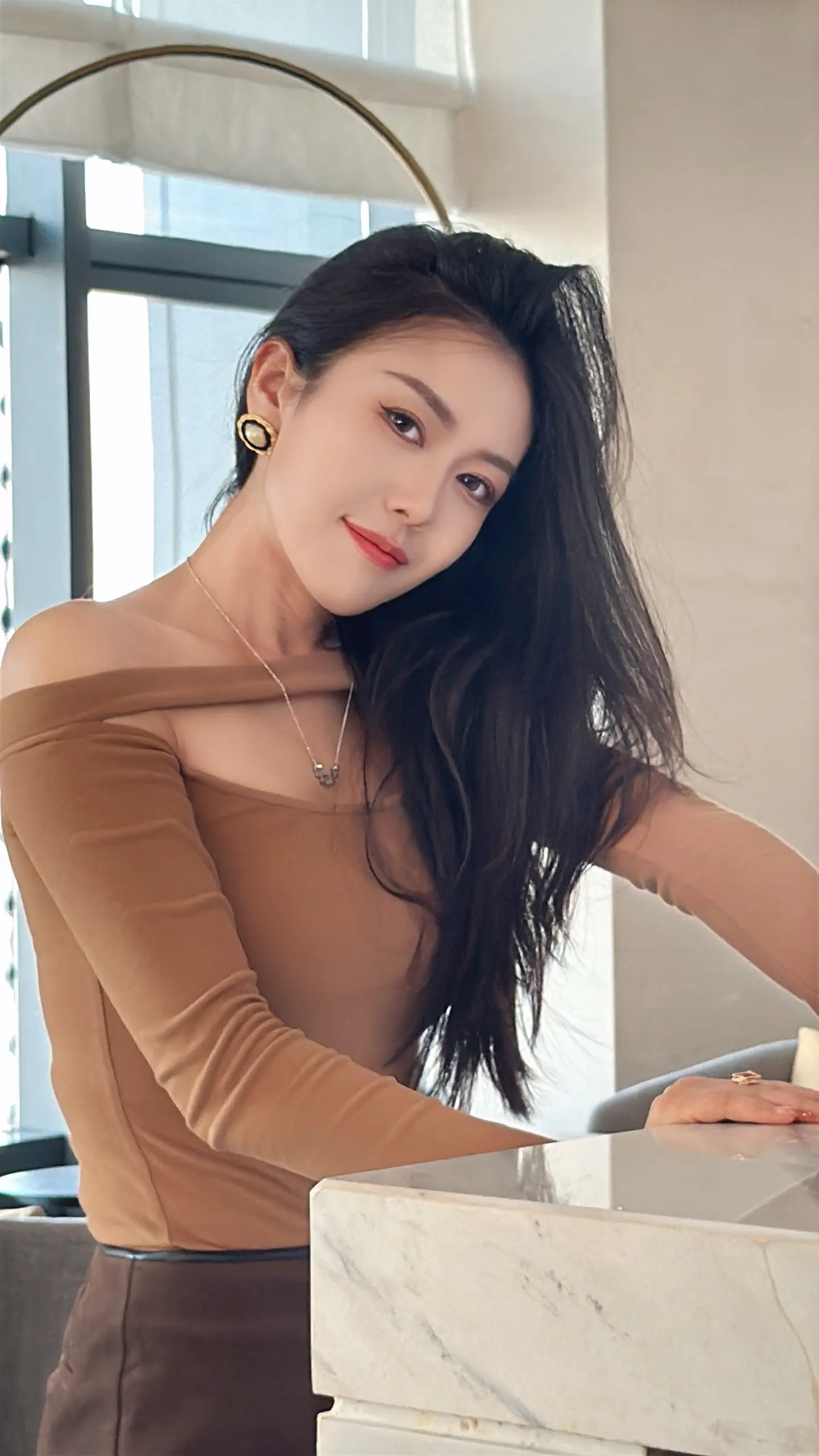 不必刻意耀眼，你的笑就足够迷人。