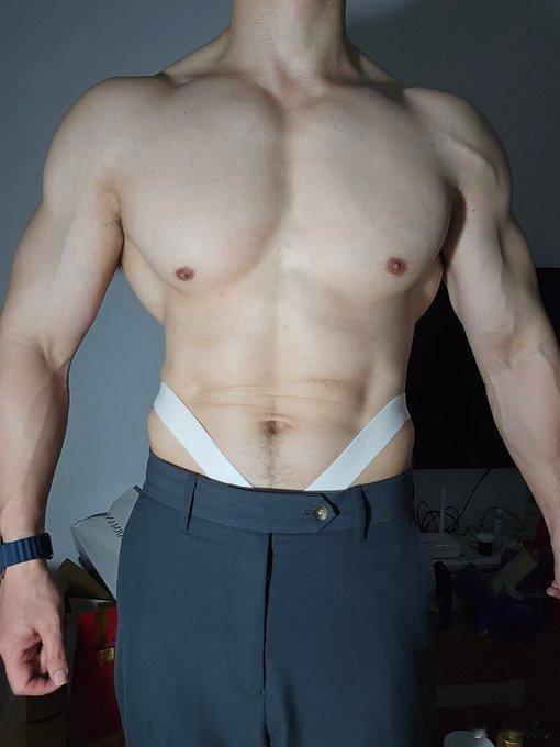 如果颜值和身材只能二选一（Taddy10112902） ​​​