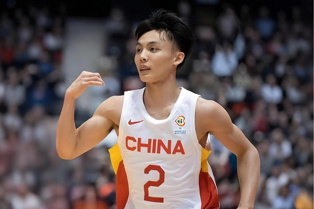 徐杰和张宁出局！FIBA官方更新，事关中国男篮亚洲杯12人大名单，这意味着什么？