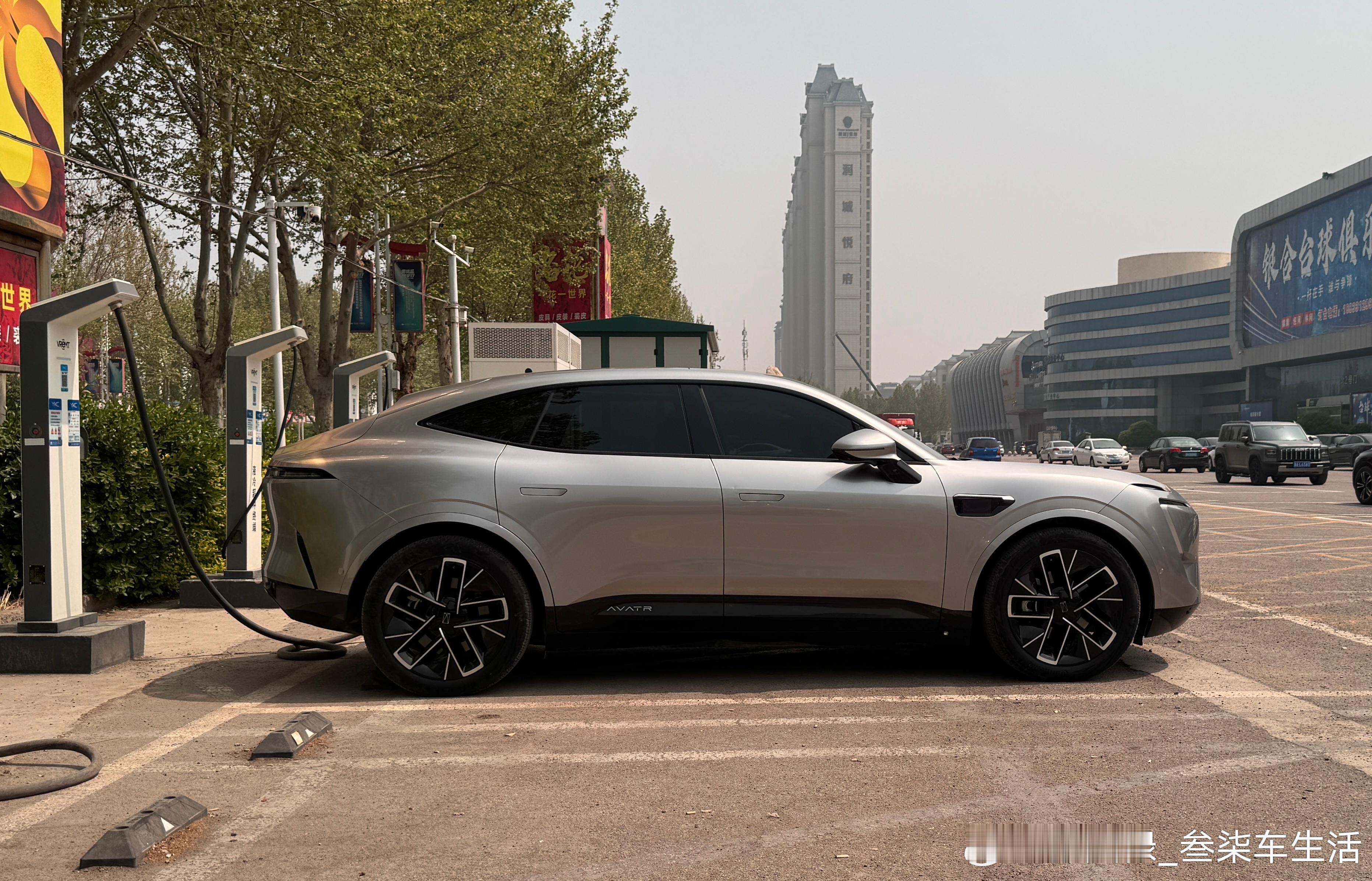 阿维塔的车设计感确实很棒，大家能看得出是哪个车型不？阿维塔