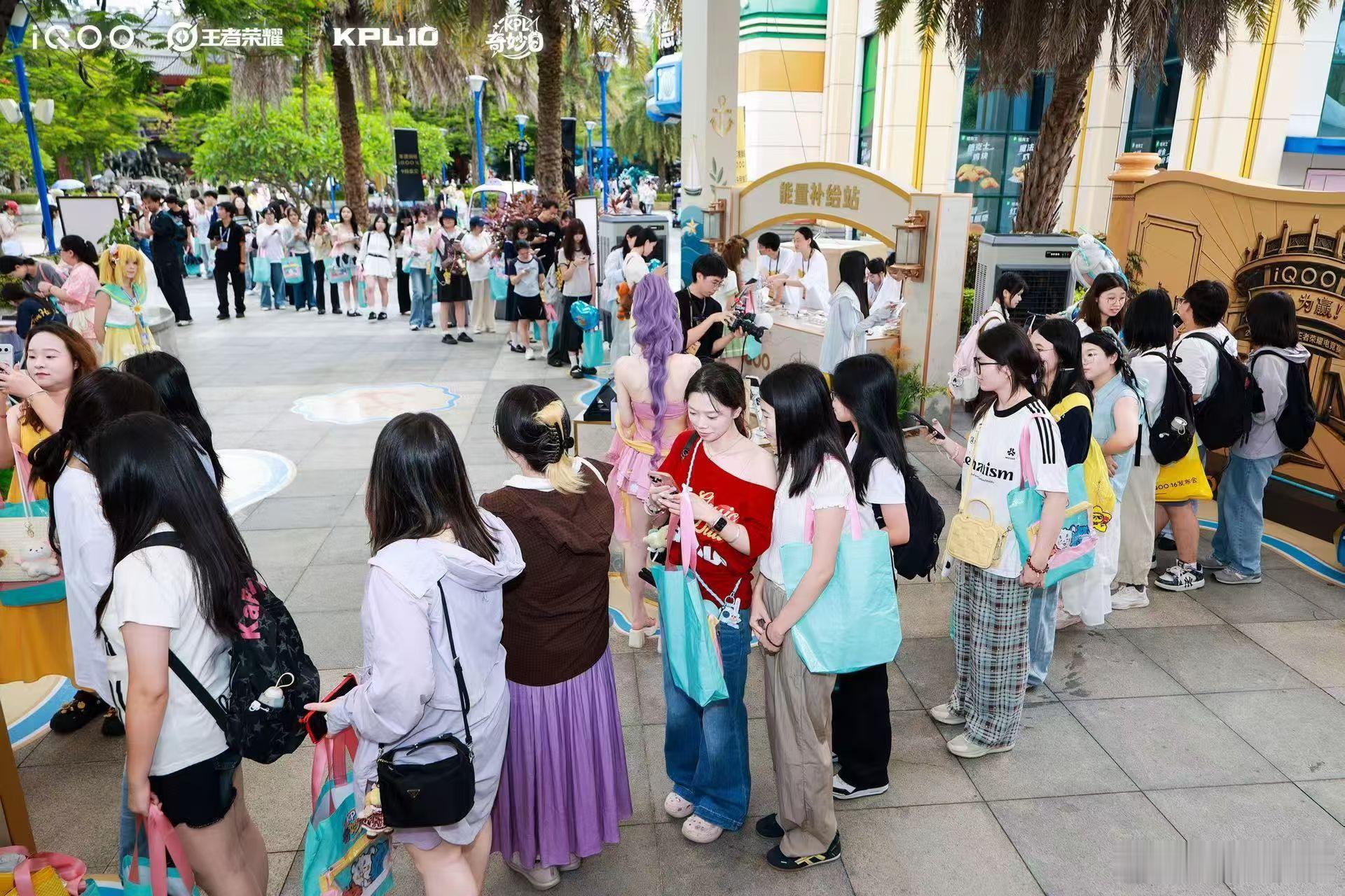 iqoo[超话]iQOO杯KPL总决赛今天在厦门落下帷幕了，今天还有同样很精彩的