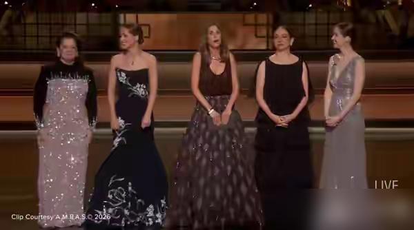 第98届奥斯卡这波操作，直接把网友看炸了！
 
韩裔主创团队拿了最佳动画长片和原