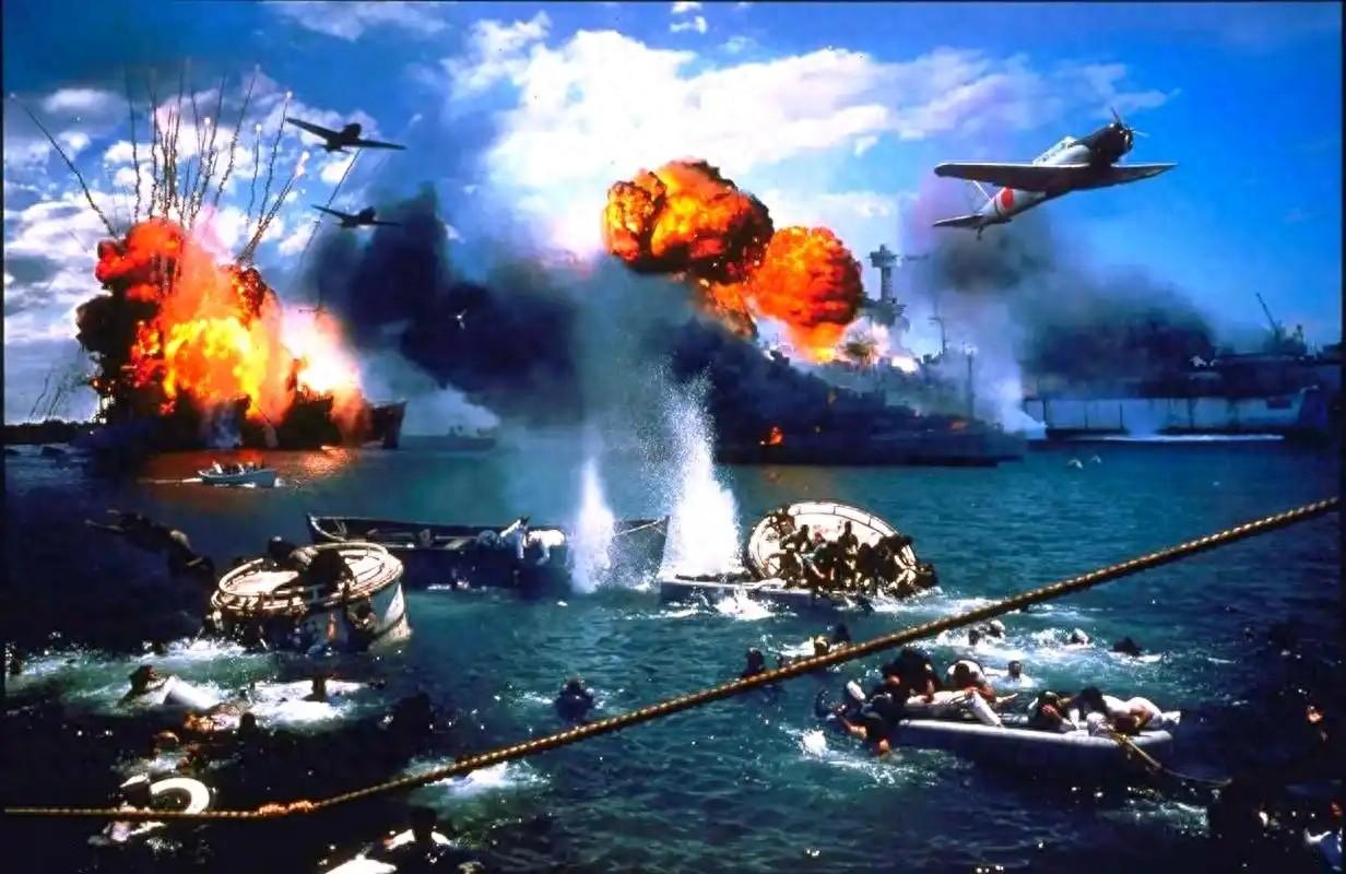 1941年珍珠港一声巨响，日本看似打出了“巅峰开局”，却也亲手按下了走向覆灭的倒
