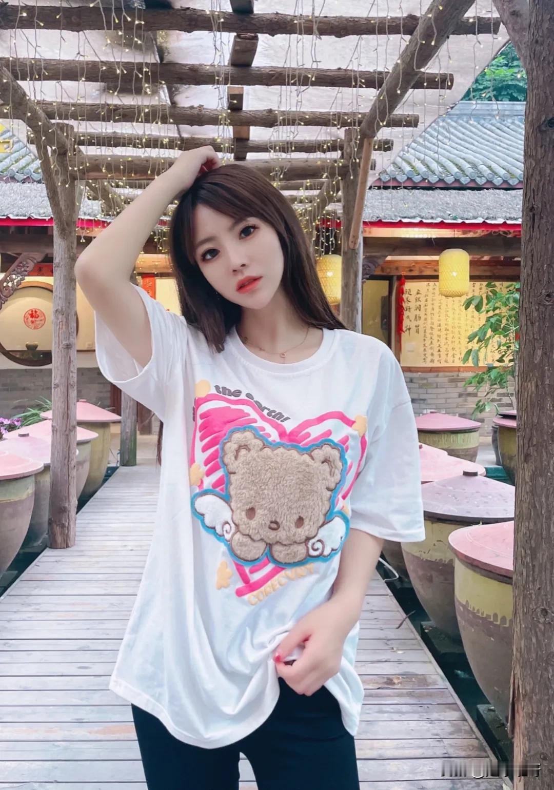 小熊女神美照分享