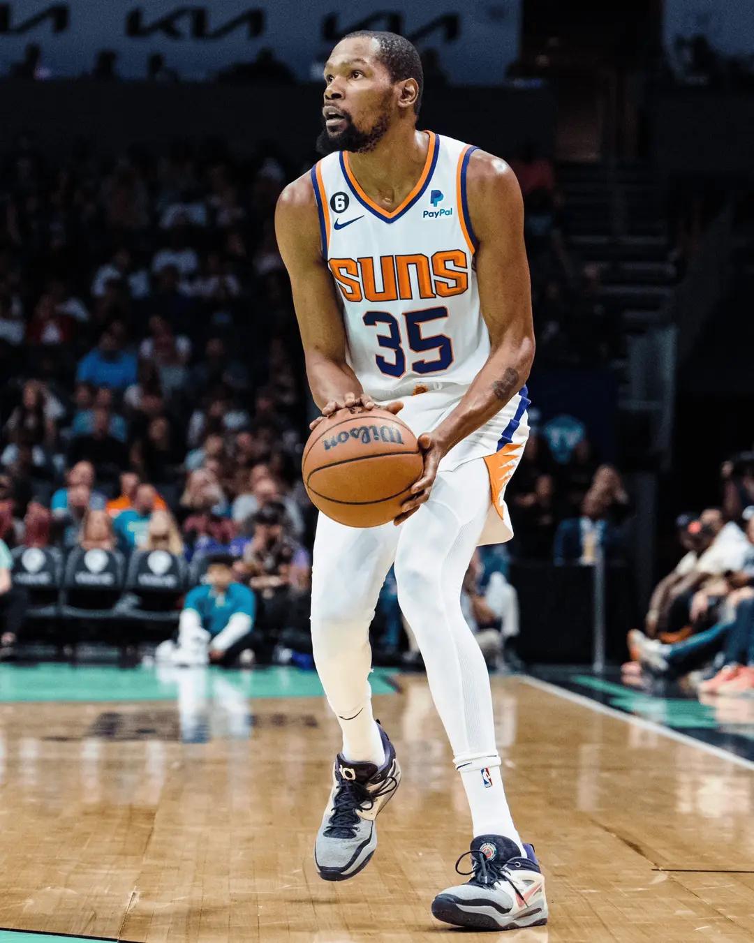 火箭战绩能够跌倒附加赛一点都不意外，火箭最大的问题不是在杜兰特身上，同样一个已过