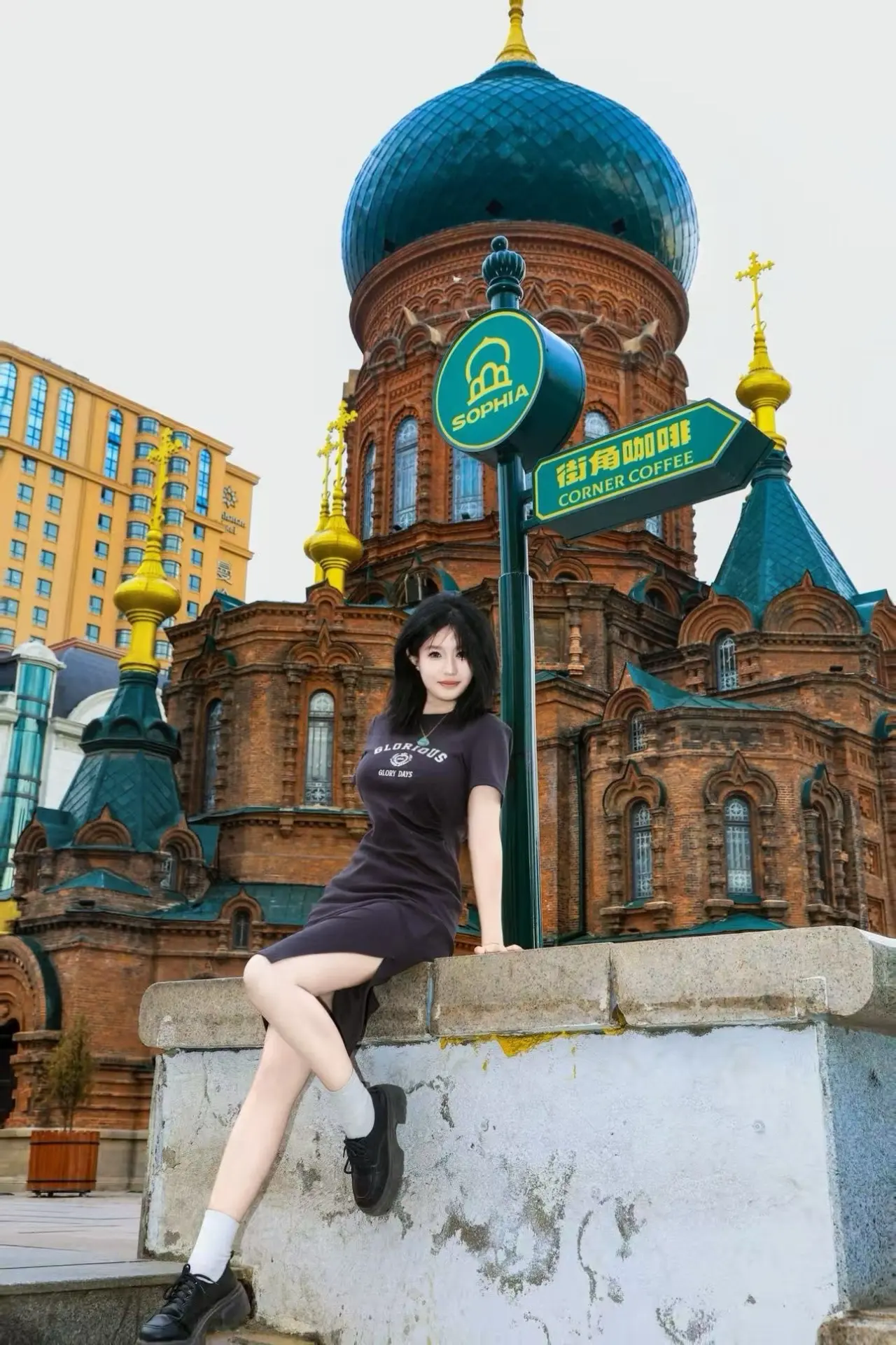 <p>出国留学生 </p>